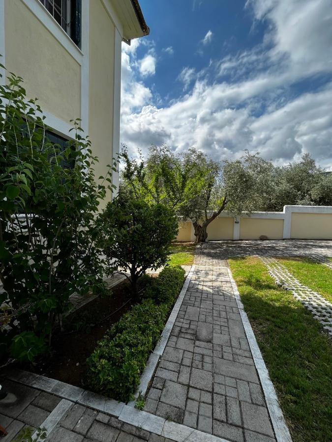 Villa Liana Sourpi Екстер'єр фото