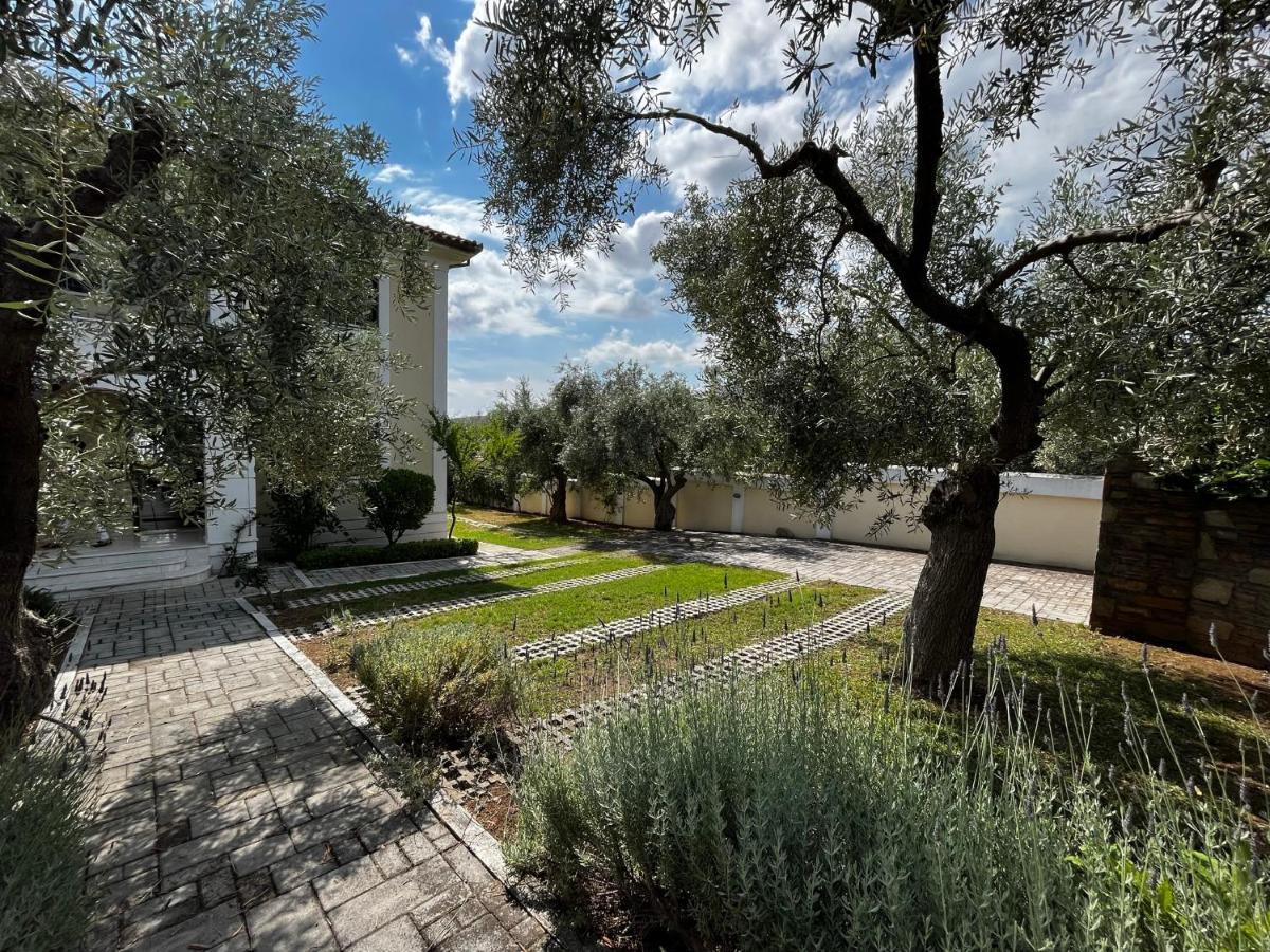Villa Liana Sourpi Екстер'єр фото